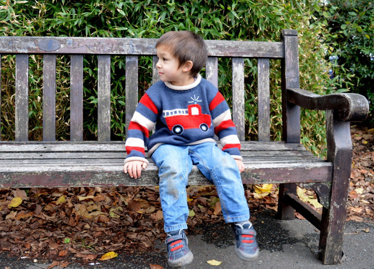 Boy Alpaca Sweater Fire engine motif, Boy Alpaca Jumper Sweater/Pullover Fire engine