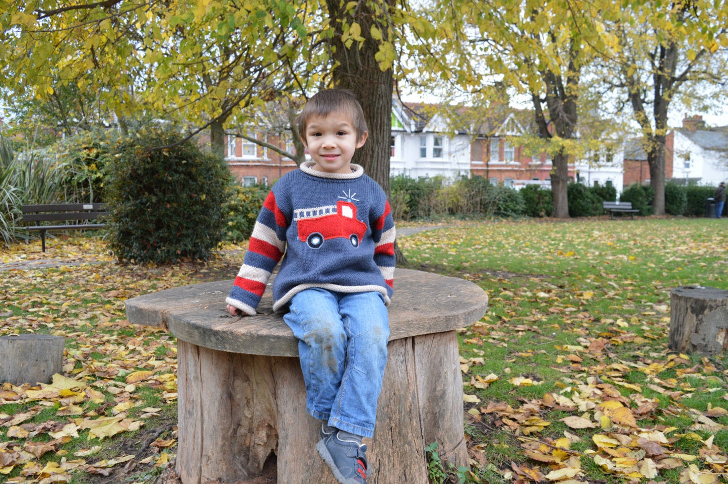 Boy Alpaca Sweater Fire engine motif, Boy Alpaca Jumper Sweater/Pullover Fire engine