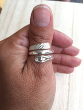 Load image into Gallery viewer, Snake sterling silver ring, Serpent Adjustable Ring, Animal ring, Gift for her,Tribal ring, Boho ring