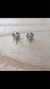Stud moonstone sterling silver earrings Round