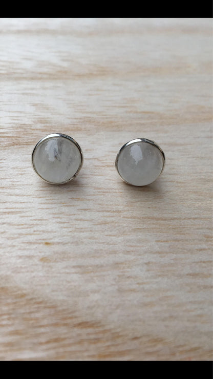 Stud moonstone sterling silver earrings Round