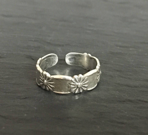 Flower Midi ring, Daisy toering, sterling silver midi ring, flower toe ring, boho midi ring, silver toe ring, adjustable midi and toe ring,