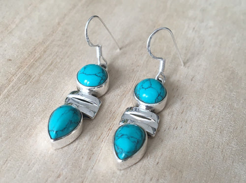 Turquoise silver earrings Oval and Teardrop