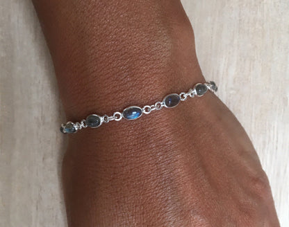 Labradorite sterling silver bracelet