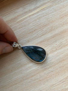Labradorite silver pendant, Teardrop Labradorite pendant, labradorite Jewellery Perfect gift for her, St Valentine gift