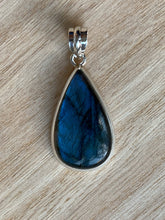 Load image into Gallery viewer, Labradorite silver pendant, Teardrop Labradorite pendant, labradorite Jewellery Perfect gift for her, St Valentine gift